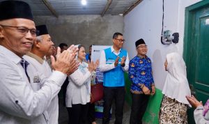 Darmawan Prasodjo Hari Listrik Nasional (HLN) ke-80, PT PLN (Persero) kembali menyalakan harapan bagi lebih dari delapan ribu keluarga prasejahtera di Indonesia.