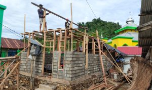 Polres Bolmut Polres Bolaang Mongondow Utara meresmikan program bedah rumah bagi warga kurang mampu di Desa Paku Selatan, Kecamatan Bolangitang Barat, Rabu (17/6/2026).