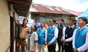 UP3 Kotamobagu PT PLN (Persero) UP3 Kotamobagu menyerahkan bantuan pasang baru listrik gratis kepada enam keluarga kurang mampu di Kabupaten Bolaang Mongondow Timur.